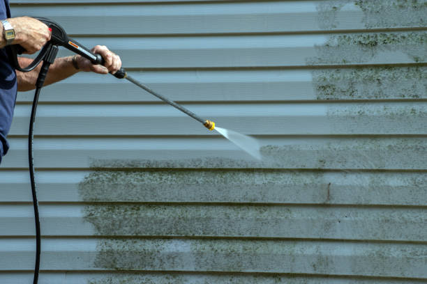 Best Factory Floor Cleaning  in Meadowlakes, TX